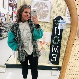 Meet your Posher, Clare